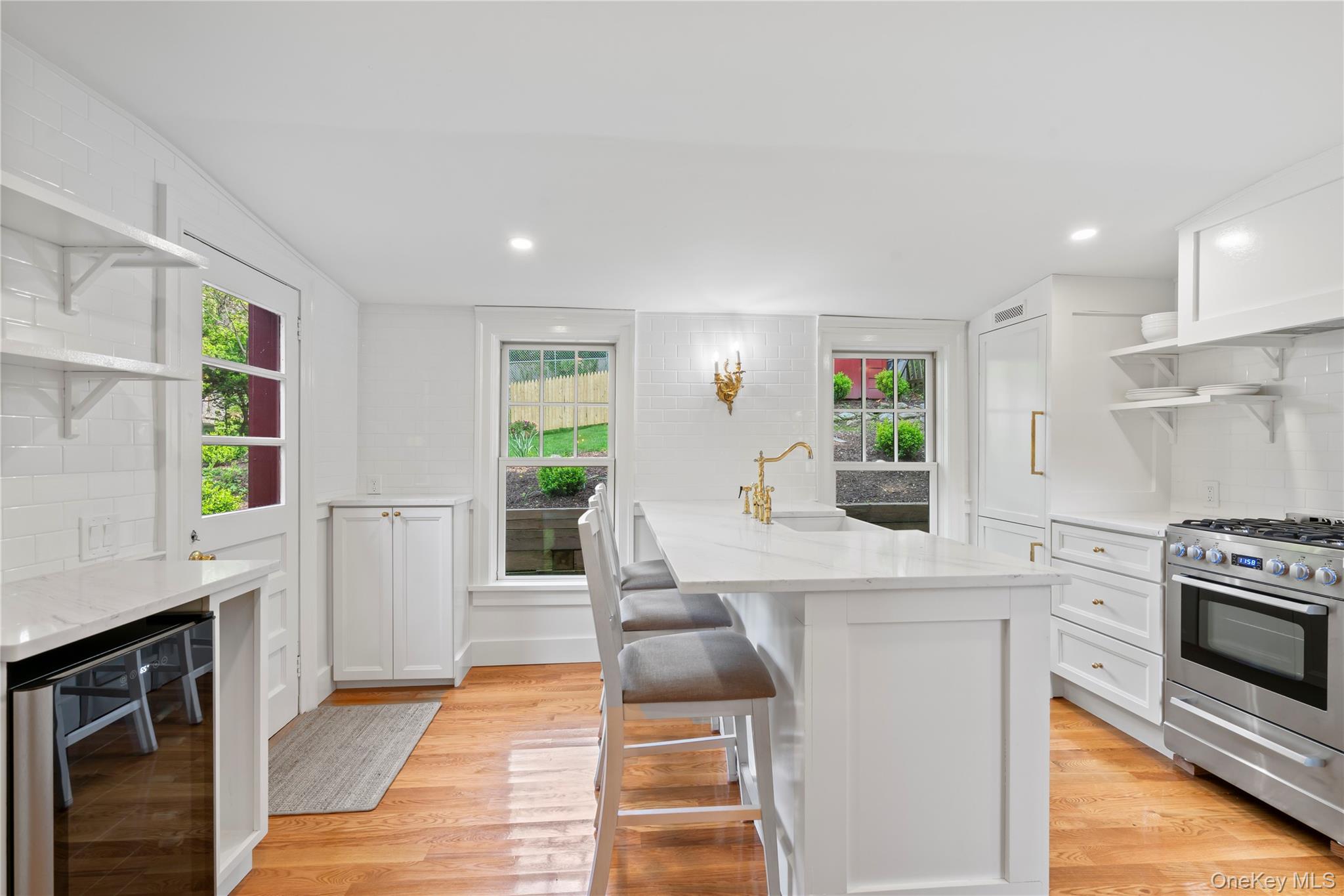 152 Main Street Cold Spring Harbor, NY 11724 - Photo 4 of 27