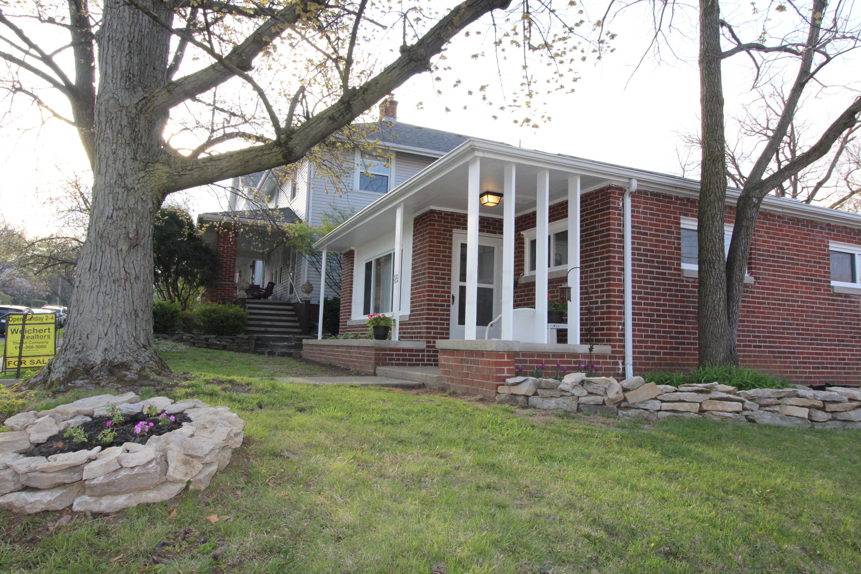 25 Tibet Road Columbus, OH 43202 - Photo 3 of 26