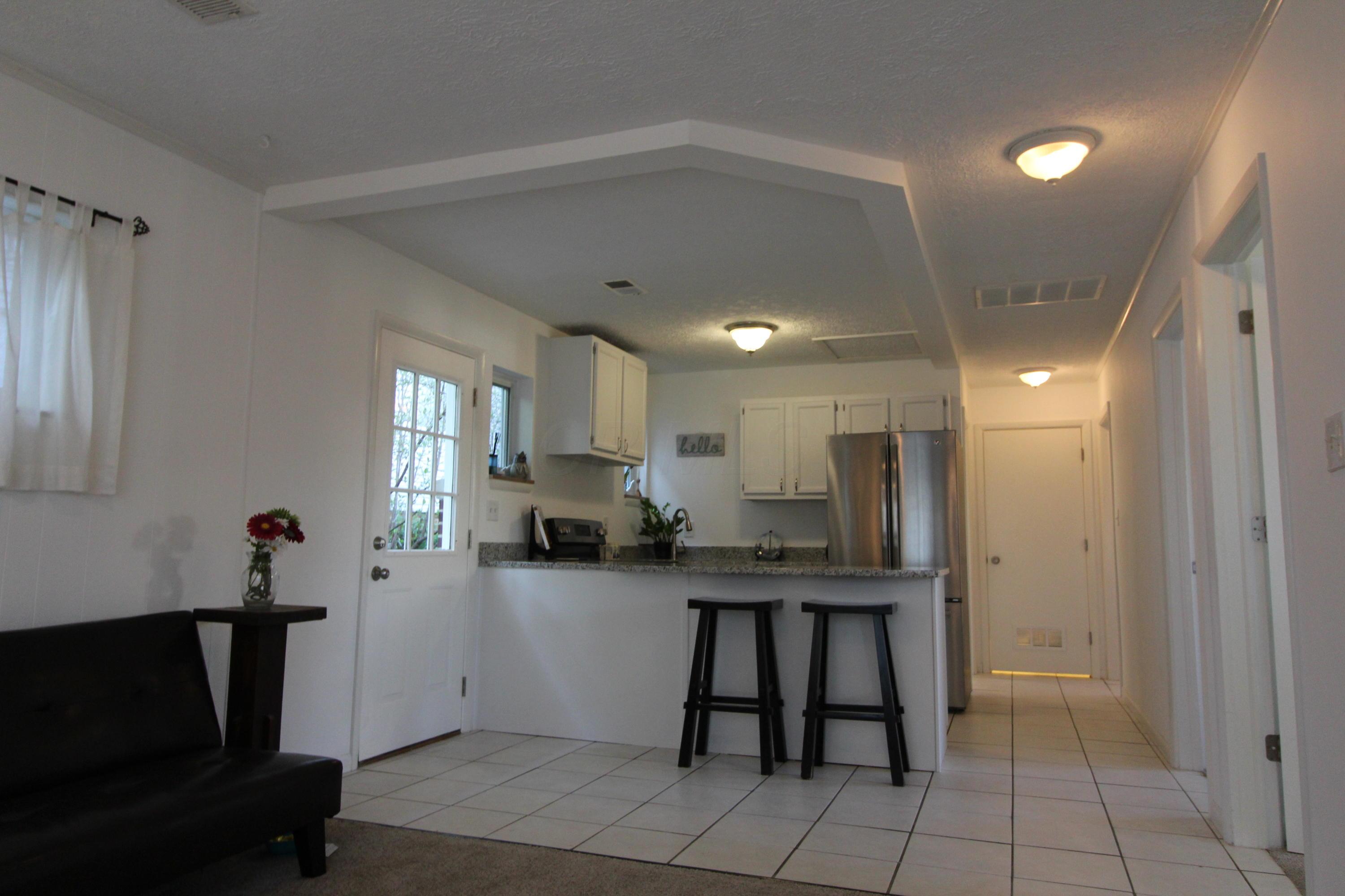 25 Tibet Road Columbus, OH 43202 - Photo 6 of 26