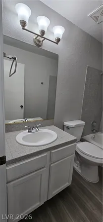 $1,350 | 5088 Jeffreys Street, Unit 202, Las Vegas, NV 89119
