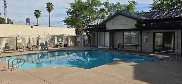 $1,350 | 5088 Jeffreys Street, Unit 202, Las Vegas, NV 89119