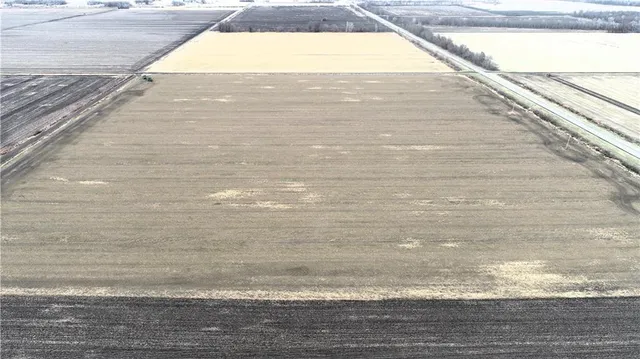 $6,492,000 | 137th Street, Pattonsburg, MO 64670