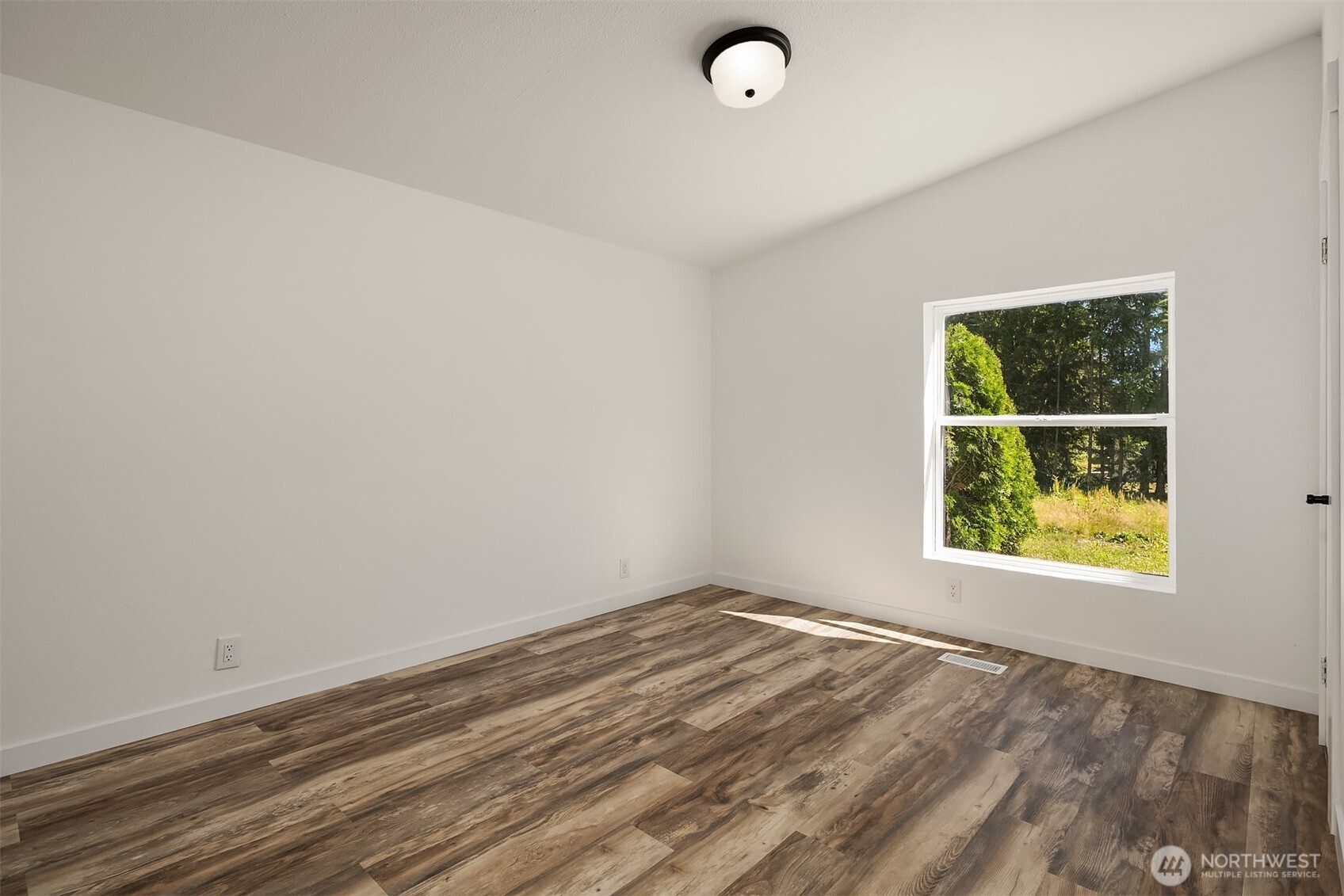 7725 Delvan Hill Road Sedro-Woolley, WA 98284 - Photo 19 of 28 Gallery Image 19