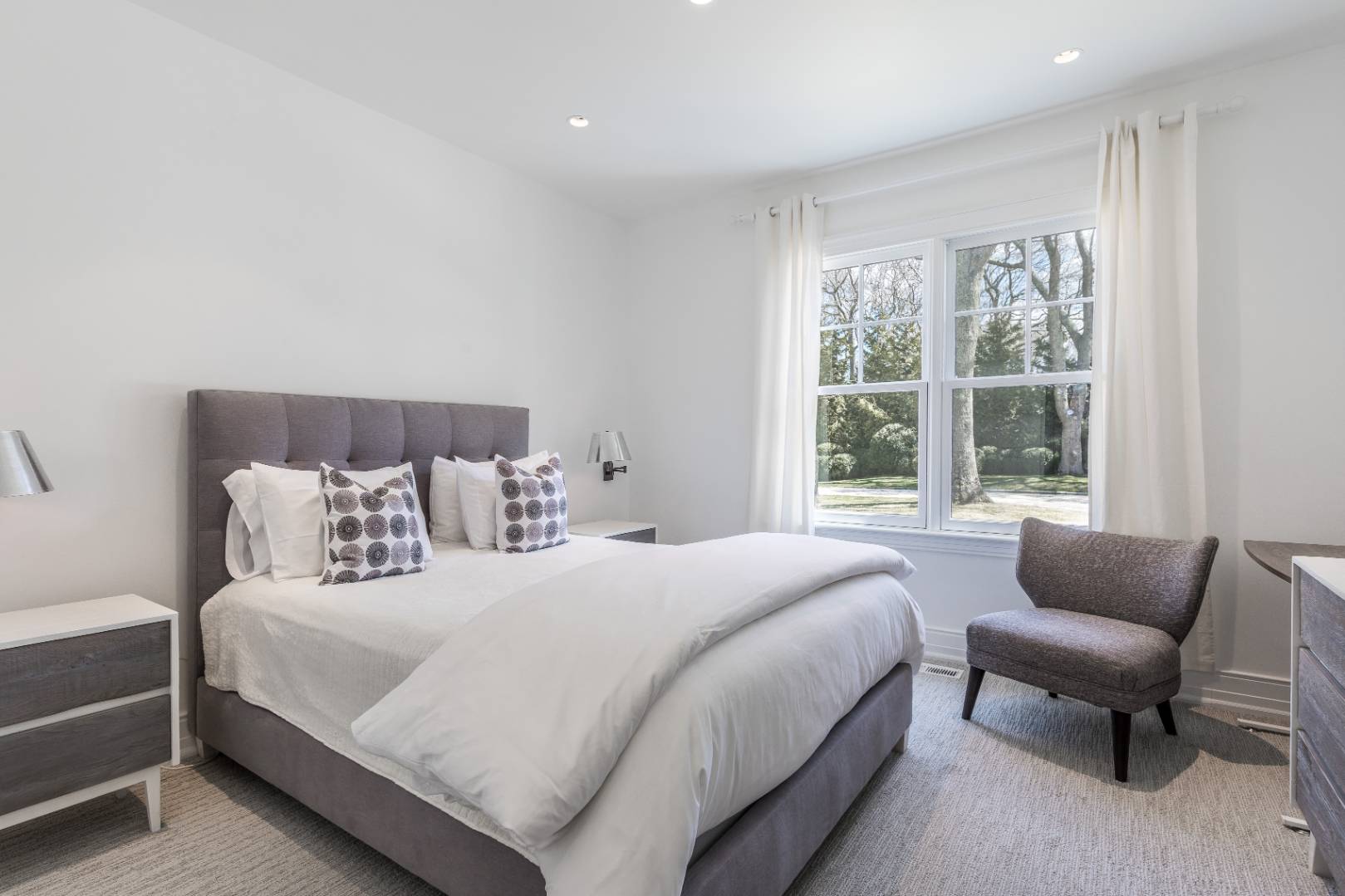 15 Ruxton Road East Hampton, NY 11937 - Photo 18 of 23 Gallery Image 18