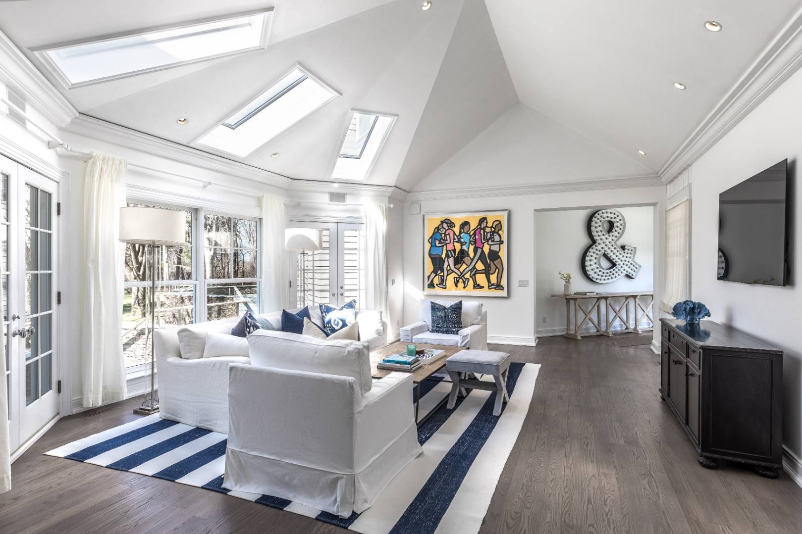 15 Ruxton Road East Hampton, NY 11937 - Photo 7 of 23 Gallery Image 7