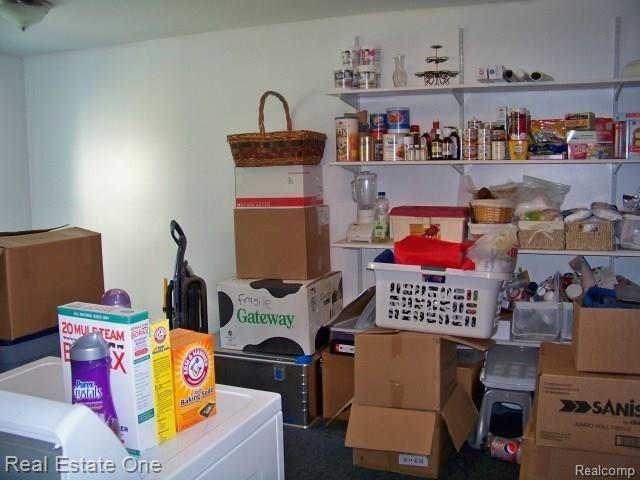 276 North St John Road Highland, MI 48357 - Photo 13 of 31