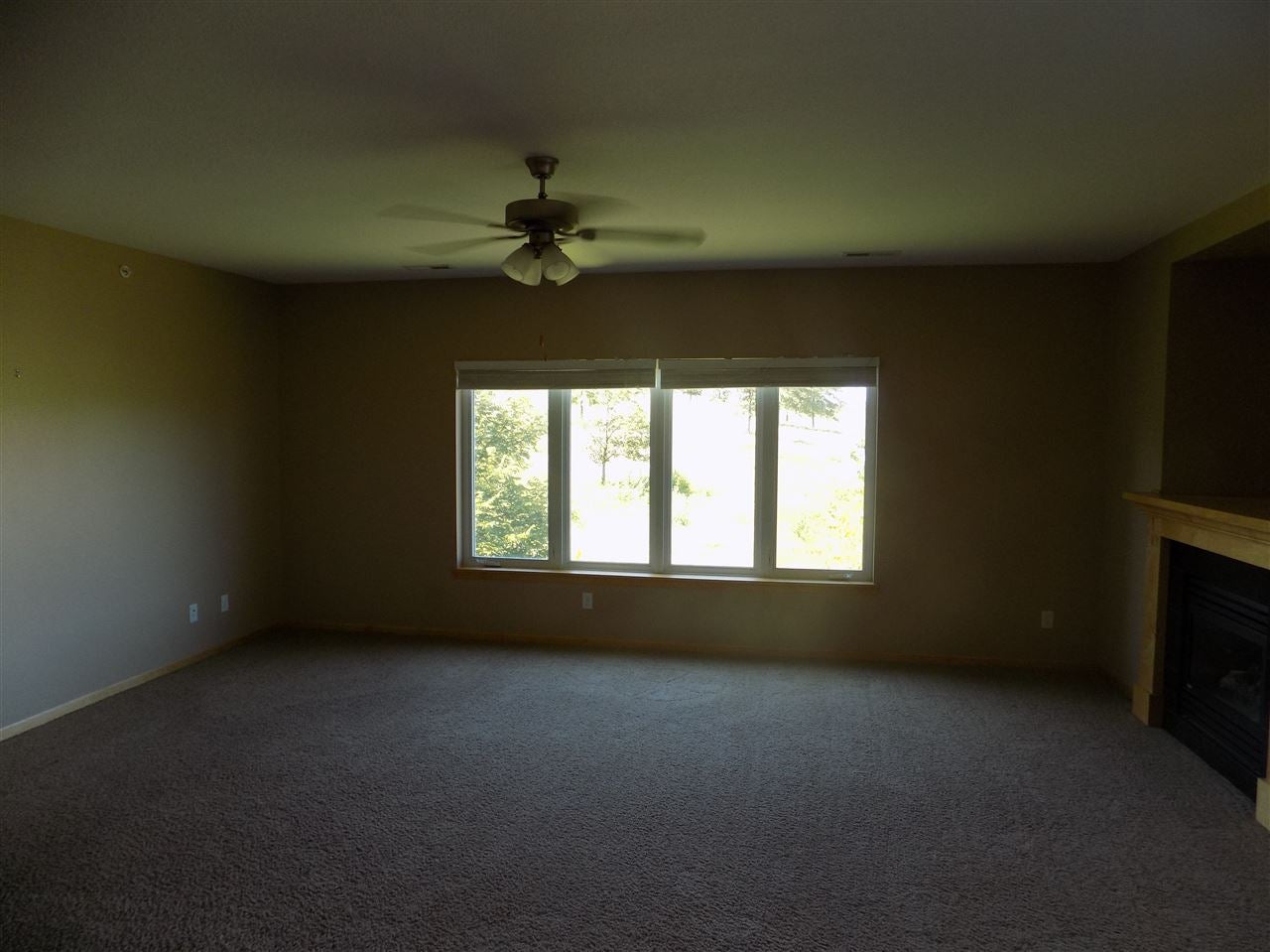 1092 Walnut Avenue, Unit 222 Riverside, IA 52327 - Photo 15 of 25 Gallery Image 15