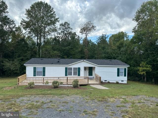 4065 Chalklevel Road Louisa, VA 23093 - Photo 1 of 21 WELCOME HOME...