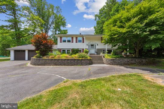 58 Kirk Road Garnet Valley, PA 19060 - Photo 1 of 31 Gallery Image 1