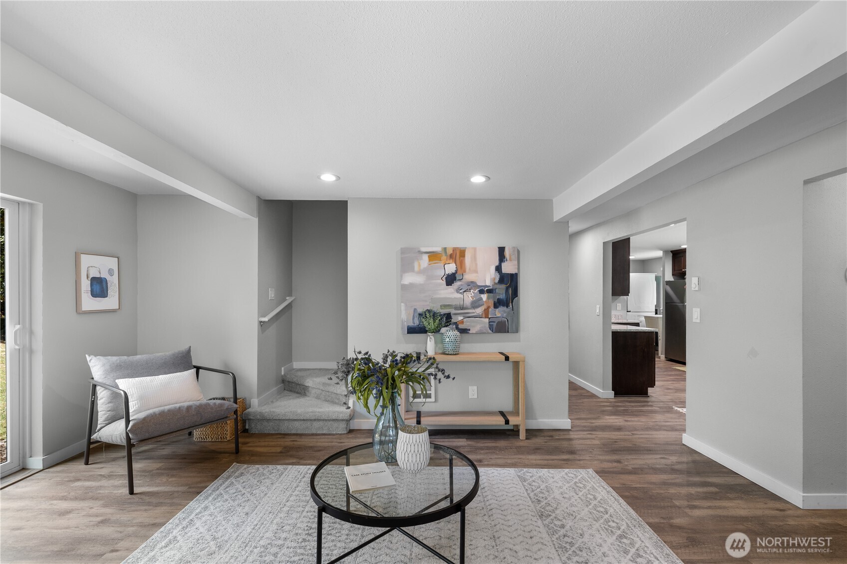 2805 York Road Everett, WA 98204 - Photo 6 of 22 Gallery Image 6