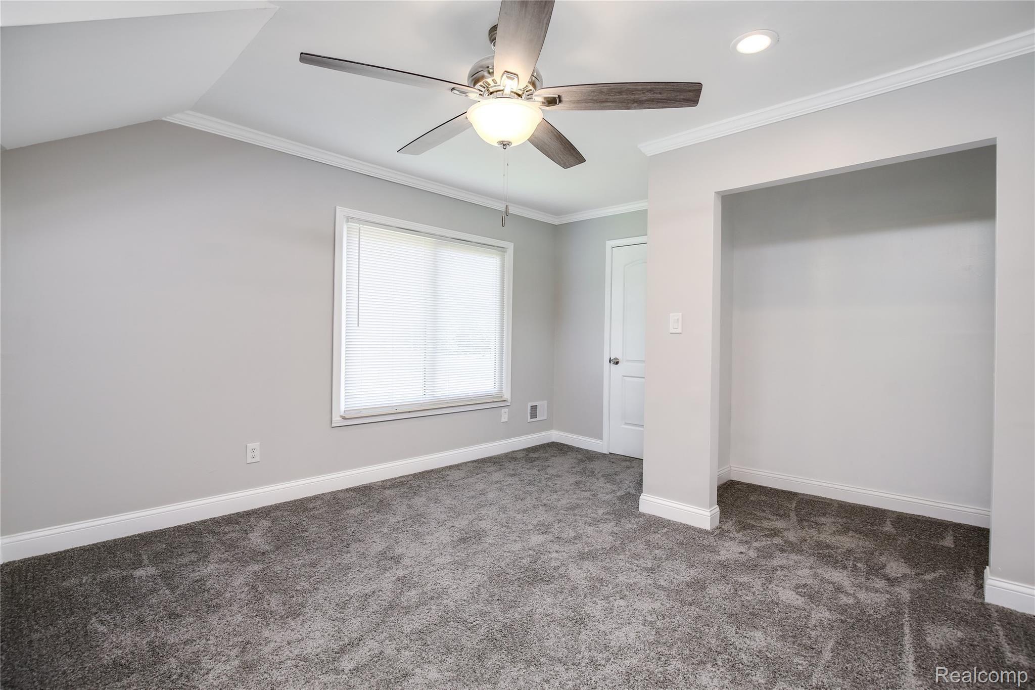 14340 Ashton Road Detroit, MI 48223 - Photo 26 of 37 14340+Ashton+Rd+Detroit-15-original.jpg