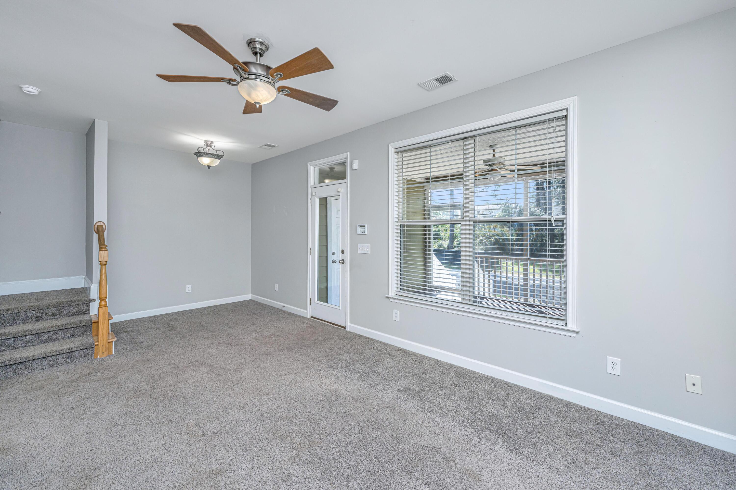 3004 Treadwell Street Mount Pleasant, SC 29466 - Photo 12 of 66 3004TreadwellSt015