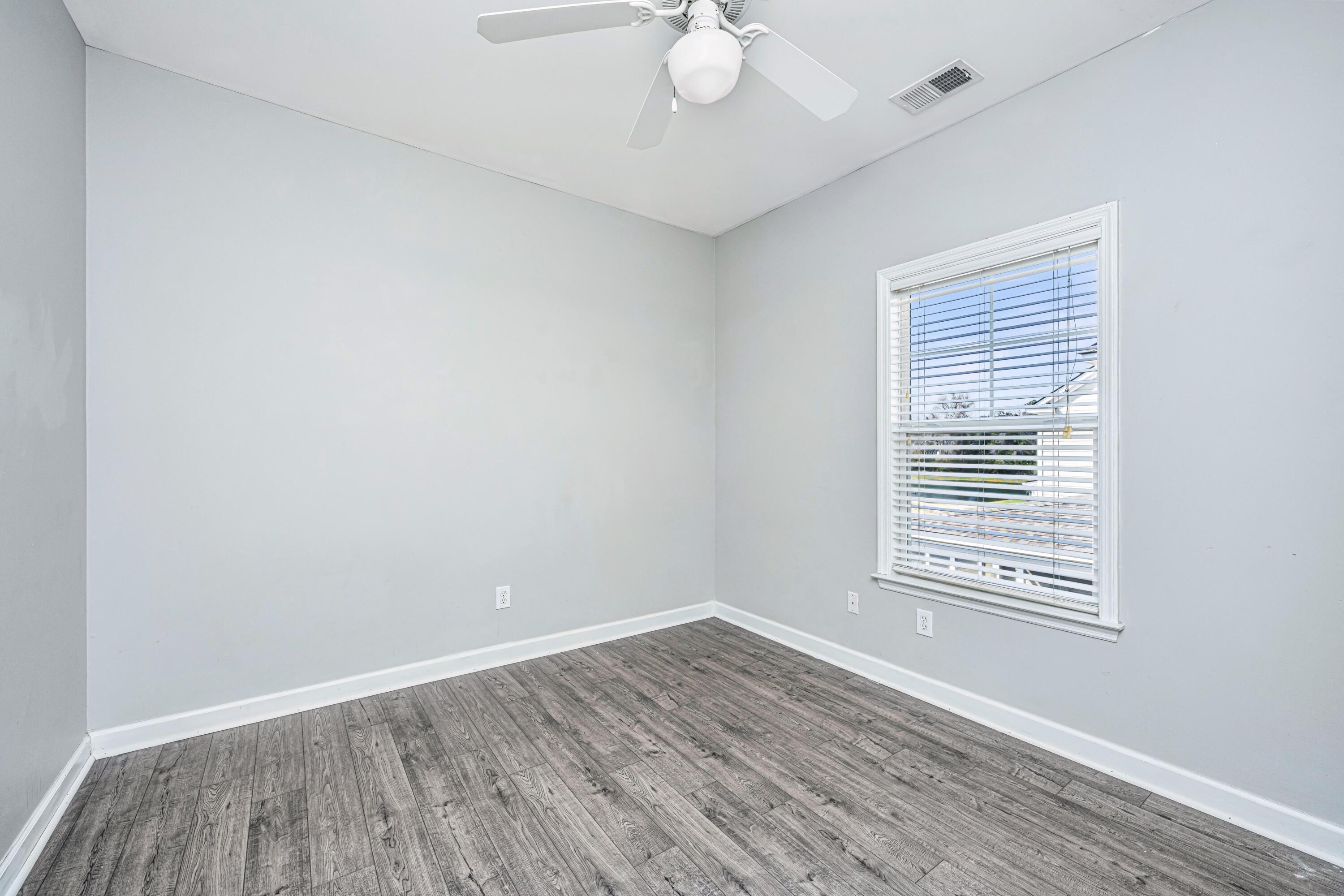 3004 Treadwell Street Mount Pleasant, SC 29466 - Photo 29 of 66 3004TreadwellSt025