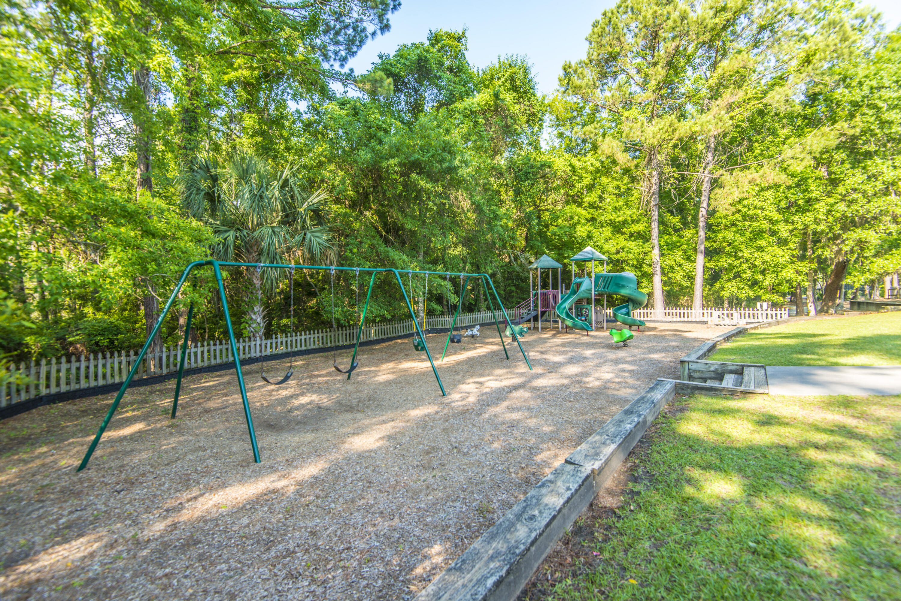 3004 Treadwell Street Mount Pleasant, SC 29466 - Photo 63 of 66 Hamlin038