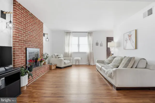 $380,000 | 6136 Friar Road, Harrisburg, PA 17111