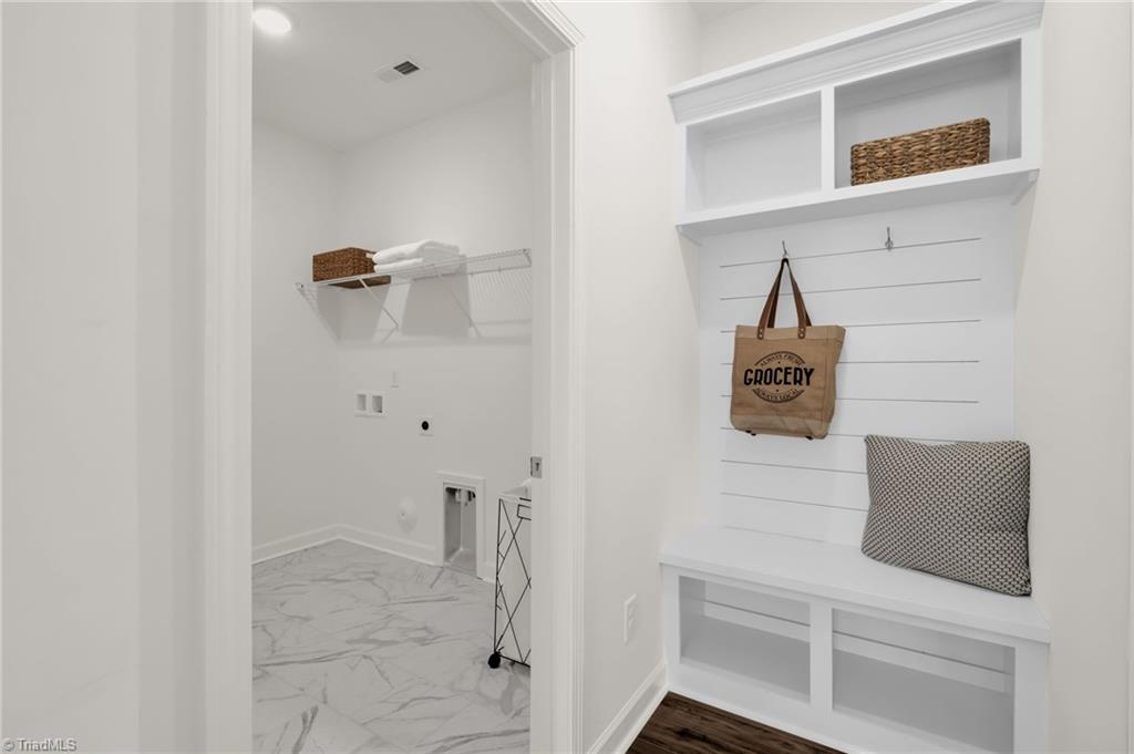 301 Beeson Court Clemmons, NC 27012 - Photo 21 of 32