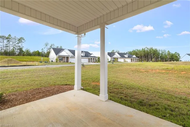 $399,900 | 301 Beeson Court, Clemmons, NC 27012