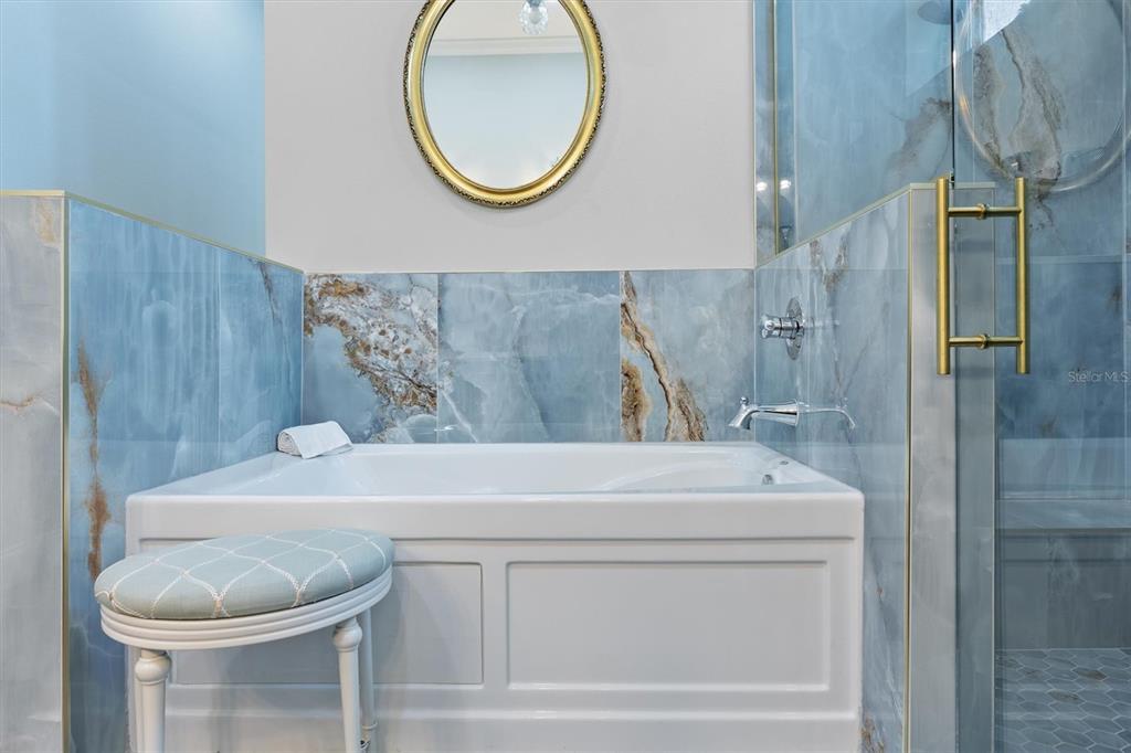 3943 Northwest 219th Street Road Micanopy, FL 32667 - Photo 17 of 33