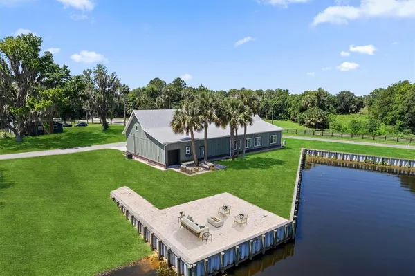 $875,000 | 3943 Northwest 219th Street Road, Micanopy, FL 32667