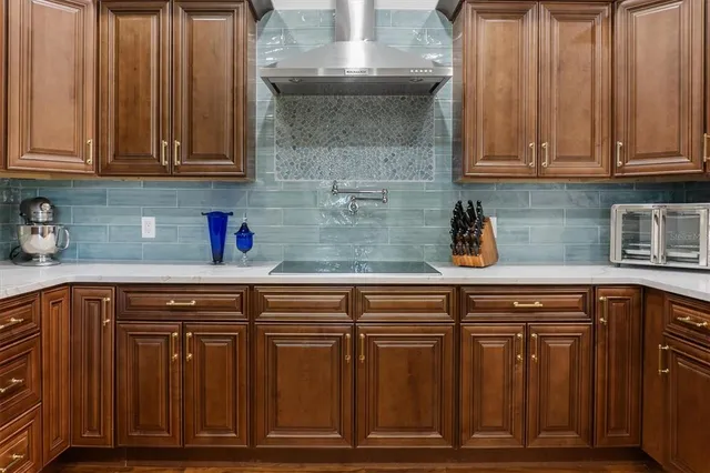 $1,100,000 | 3943 Northwest 219th Street Road, Micanopy, FL 32667