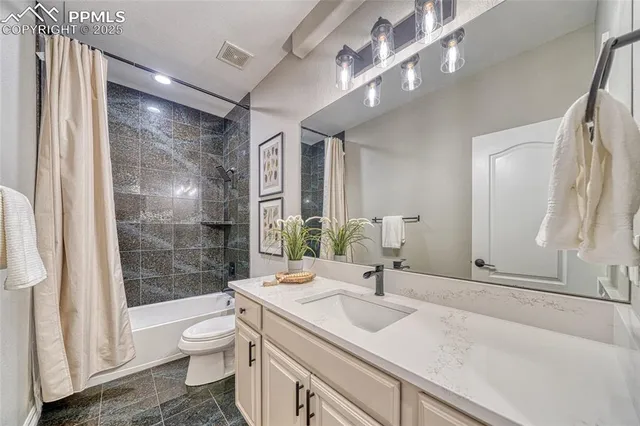 $1,225,000 | 16915 Cherry Crossing Drive, Colorado Springs, CO 80921