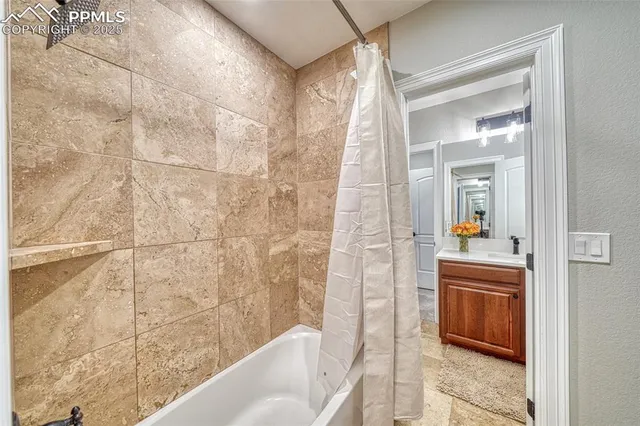 $1,225,000 | 16915 Cherry Crossing Drive, Colorado Springs, CO 80921