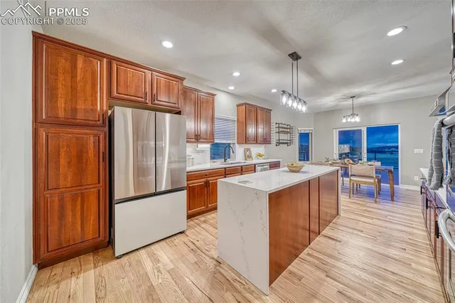 $1,225,000 | 16915 Cherry Crossing Drive, Colorado Springs, CO 80921