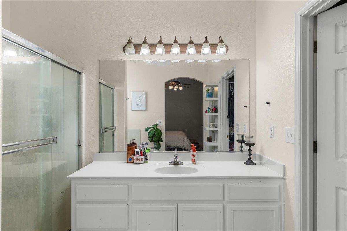 623 John Roos Drive Ripon, CA 95366 - Photo 24 of 37