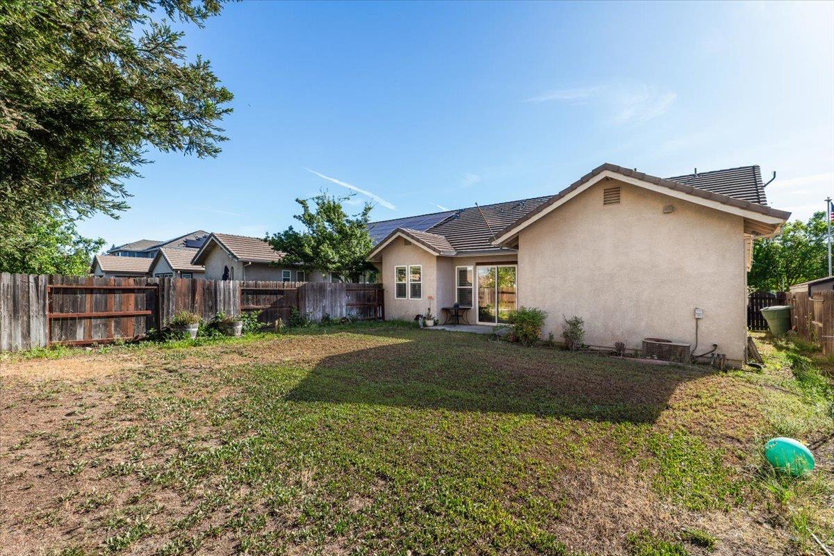 623 John Roos Drive Ripon, CA 95366 - Photo 36 of 37