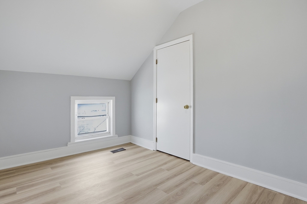 25 Palmer Street Fall River, MA 02724 - Photo 11 of 25