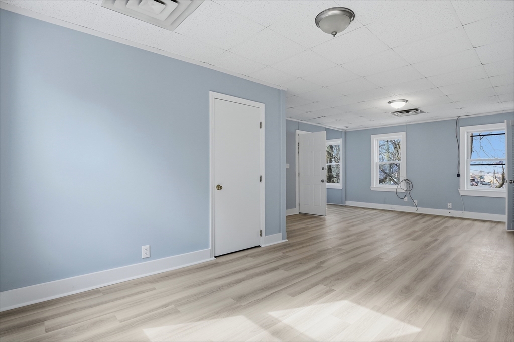 25 Palmer Street Fall River, MA 02724 - Photo 3 of 25