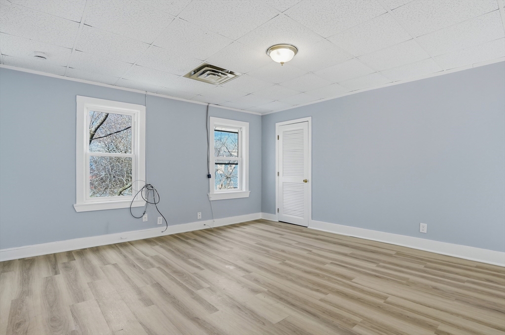 25 Palmer Street Fall River, MA 02724 - Photo 7 of 25