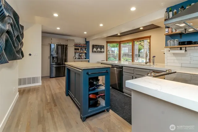 $760,000 | 2910 91st Avenue East, Edgewood, WA 98371