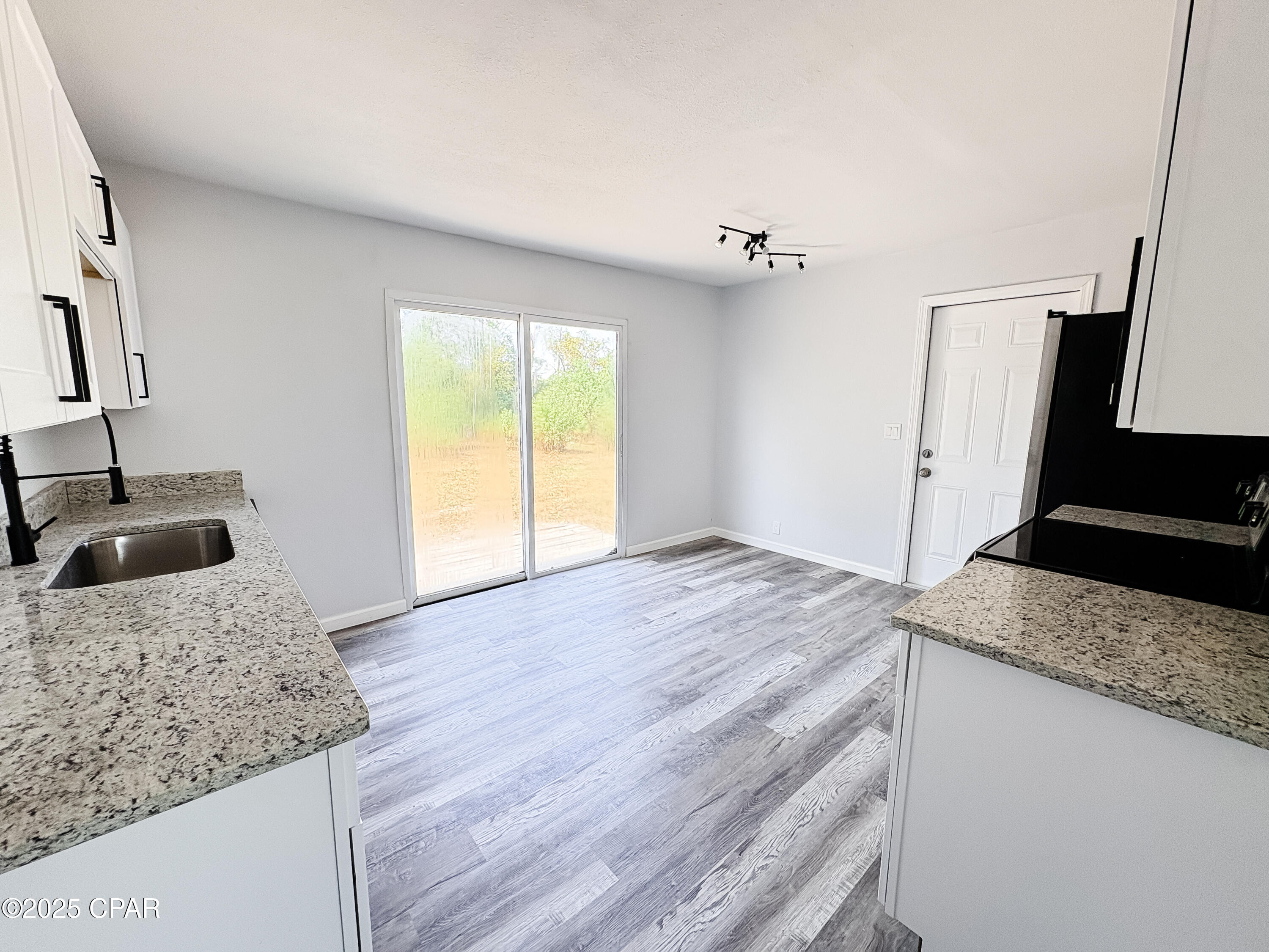 8561 Fremont Road Youngstown, FL 32466 - Photo 4 of 20