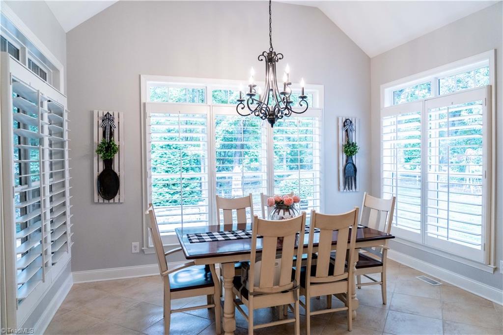 5688 Pepper Road Oak Ridge, NC 27310 - Photo 9 of 31 Breakfast Area