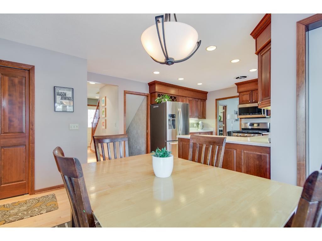 5148 Westmill Road Minnetonka, MN 55345 - Photo 5 of 24 Gallery Image 5
