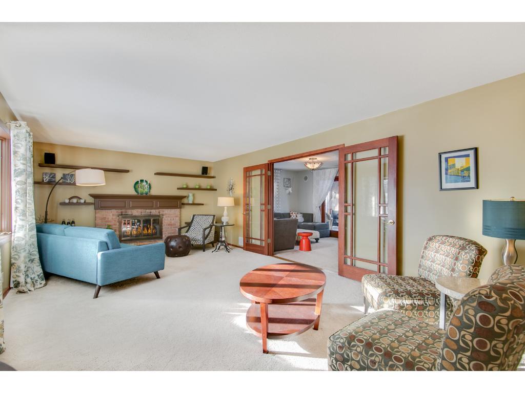 5148 Westmill Road Minnetonka, MN 55345 - Photo 6 of 24 Gallery Image 6