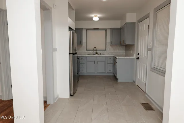 $210,000 | 4352 Ridgewood Circle, Jackson, MS 39211