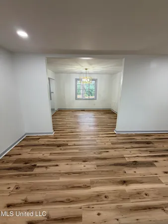 $192,000 | 4352 Ridgewood Circle, Jackson, MS 39211