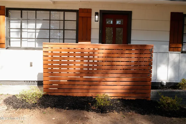 $205,000 | 4352 Ridgewood Circle, Jackson, MS 39211