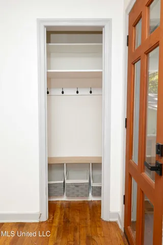 $210,000 | 4352 Ridgewood Circle, Jackson, MS 39211