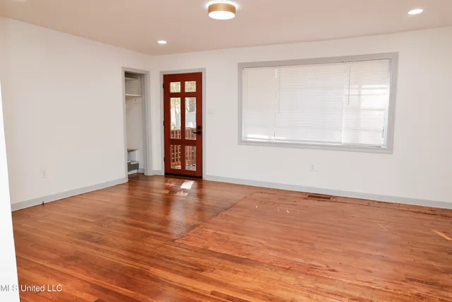 $210,000 | 4352 Ridgewood Circle, Jackson, MS 39211