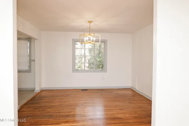 $210,000 | 4352 Ridgewood Circle, Jackson, MS 39211