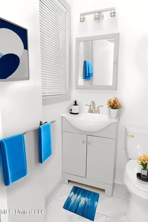 $192,000 | 4352 Ridgewood Circle, Jackson, MS 39211