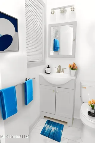 $205,000 | 4352 Ridgewood Circle, Jackson, MS 39211