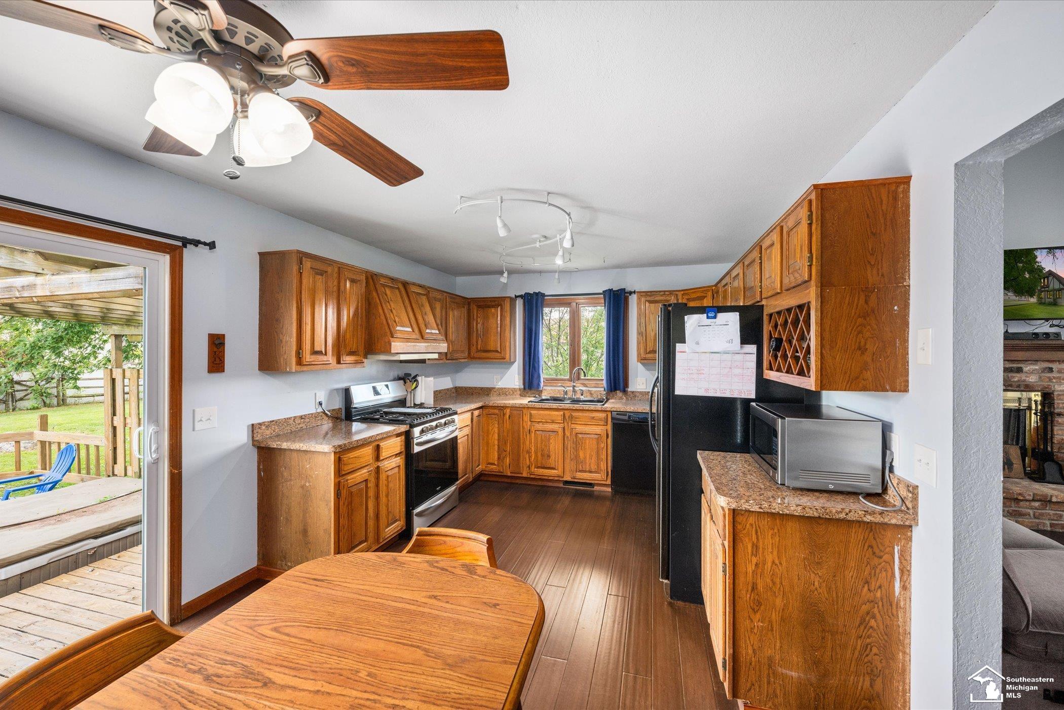 125 Smith Road Erie, MI 48133 - Photo 13 of 32