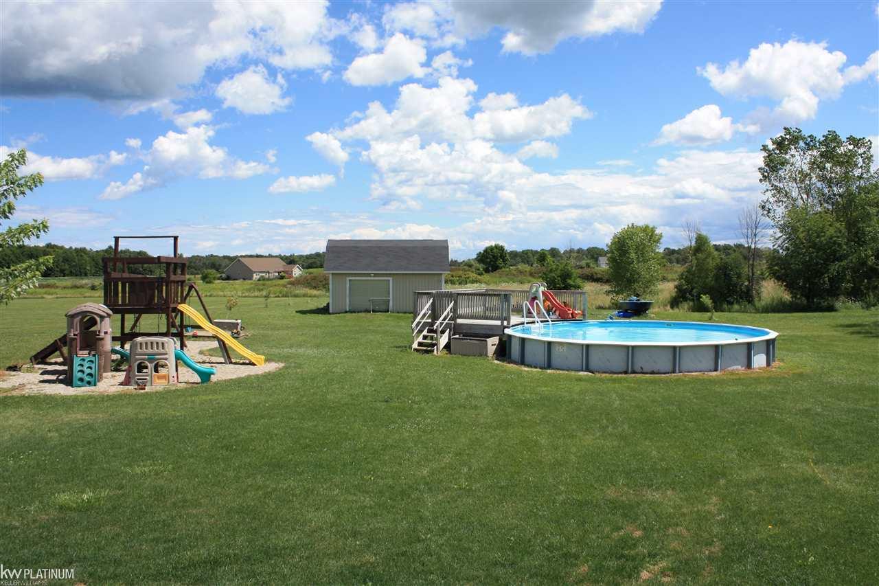 6820 Wildcat Road Jeddo, MI 48032 - Photo 2 of 14