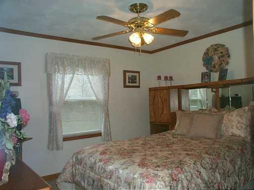 2395 Dutch Ridge Road Beaver, PA 15009 - Photo 4 of 7 Other.
