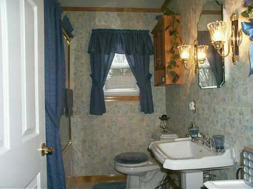 2395 Dutch Ridge Road Beaver, PA 15009 - Photo 6 of 7 Other.