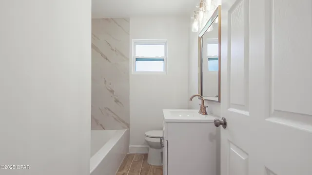 $299,000 | 212 North Cove Boulevard, Panama City, FL 32401